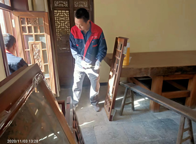 �Ҿ߲�װ��˫�˴����¹����ҹ�Ȳ�ж����װ��װ