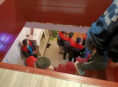 �Ҿ߲�װ��˫�˴����¹����ҹ�Ȳ�ж����װ��װ